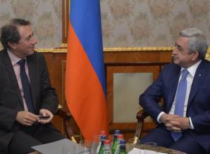 Представитель Всемирного банка посетил президентскую резиденцию