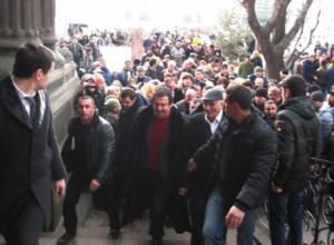 Գագիկ Ծառուկյանը գյումրեցիների հետ հանդիպումից հետո է տեղեկացել, որ մարդ է մահացել