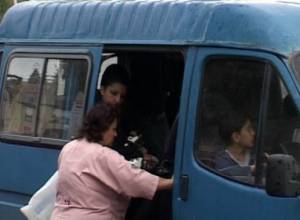 Քաղաքապետը պաշտոնյաներին հանձնարարել է երթևեկել հանրային տրանսպորտով
