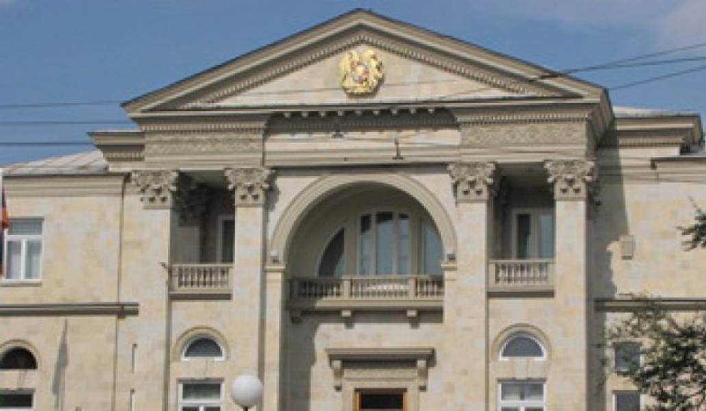 0b3c2d4b9d6166bf7de5659db38c1c1d