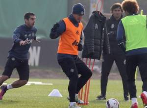 Հենրիխ Մխիթարյանին կփոխարինի աշխարհի չեմպիոնը