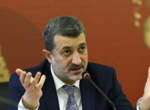 На Новый год мэрия потратит на 20 млн меньше