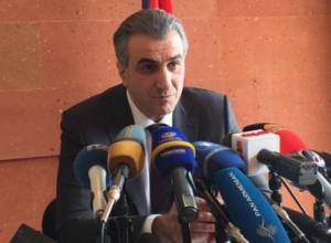 «В данный момент я представляю себя только в министерстве сельского хозяйства»