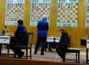 Զավեն Անդրիասյանը շարունակում է գլխավորել աղյուսակը