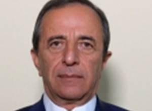 Фондом “Боец” с 2002 года руководил должностное лицо МО