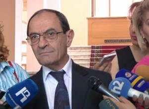 “Blowing through the clarinet from the opposite side, you will produce not music, but cacophony”