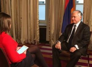 Edward Nalbandian’s Lie about Armenia’s Membership in the Customs Union