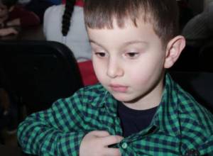 4-ամյա հրաշամանուկը փայլում է շախմատում