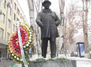 Մանթաշյանցի տեսակը վերարտադրելու մղումով