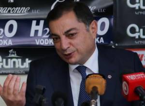 В. Багдасарян не думает, что смерть Приносящего хлеб повлияет на голоса РПА