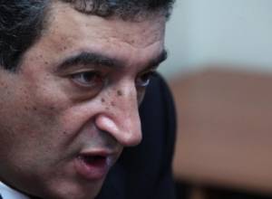 «Попытаются придать политическую окраску»: В. Айвазян об аресте С. Бабаяна