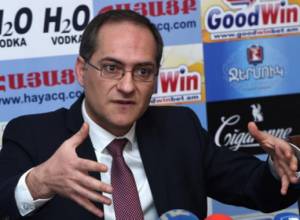 «Мирный договор – это не клятва мамой, папой»