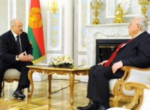 Армен Хачатрян перед тем как попрощаться встретился с Лукашенко