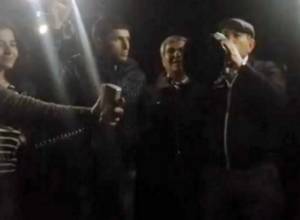 С Капанской возвышенности разговариваем с находящимся внизу городом: Никол Пашинян