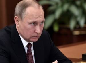 Putins receives US Secretary of State Rex Tillerson