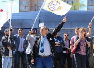 Есть выход из газелей отчаяния, лифтов смерти: Никол Пашинян в Малатии