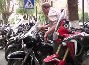 “We were being shaken up”: tourist wanted to turn to Minister