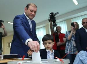 Taron Margaryan: I shall vote for Yerevan