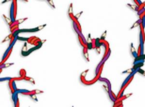 Осуждают насилие в отношении З. Постанджян и ее дочери