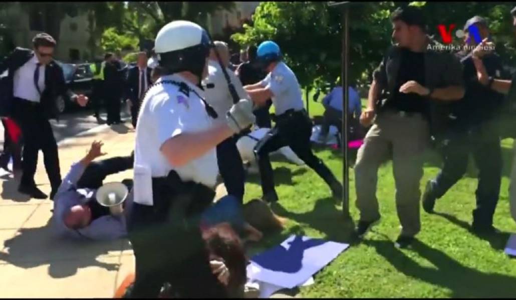 DD4D3F09-41AB-46DB-A924-97632E8EADFF_w800_h450