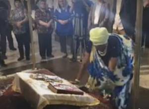 Мэги и врач Том в Эчмиадзине: прямой эфир