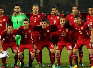 Արթուր Պետրոսյանը եւս 7 ֆուտբոլիստ է հրավիրել հավաքական