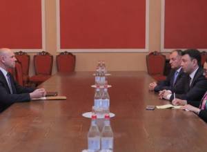 «В арцахском вопросе нужно оставаться верным официальной позиции ОДКБ»