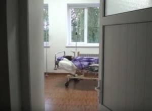 Ребенок упал в шахту лифта