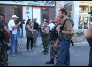 3 члена «Сасна црер» повидаются с родными