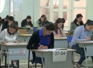 University entrants in Shirak region prefer English to other languages