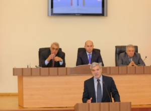 По закону нужно запретить предвыборные блоки: Давид Шахназарян