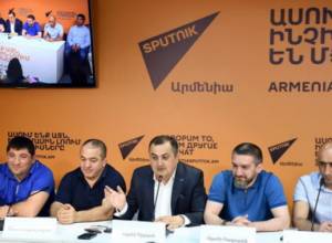 Լեւոն Ջուլֆալակյանը արդարացնում է Արթուր Ալեքսանյանին