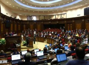 LIVE: Armenian parliament starts debate on government program
