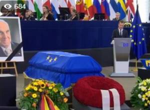 Европа прощается с Гельмутом Колем: Прямой эфир