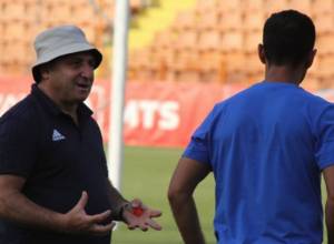 Աշոտ Բարսեղյանը զգուշանում է, իսկ Դեյան Վուկիչեւիչը՝ ոչ