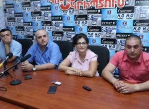 Lawyer demands resignation of Ara Zohrabyan and his apology