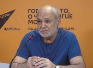 Why Levon Ter-Petrosyan asked Yeltsin for a prize