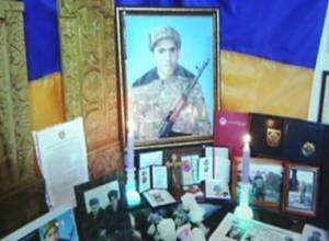 Komandos: Only bow and remember