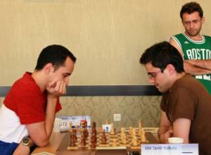 Levon Aronian followed game of two leaders