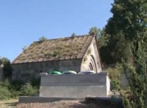 Գերեզմանը կտեղափոխվի վանական համալիրի տարածքից. պատասխան՝ ԵԼՔ-ին