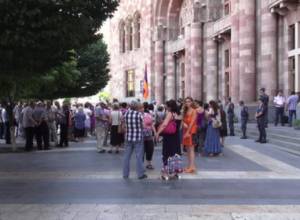 «Առանց Նաիրիտի Հայաստանը լրիվ կկործանվի». ակցիա