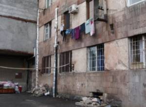 Ռոստովյան 13. այստեղ ապրում են կյանքի համար վտանգավոր պայմաններում