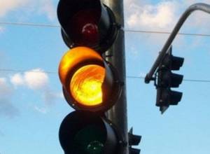 Ուշադրություն. դեղին թարթող ռեժիմ՝ երևանյան լուսացույցների վրա