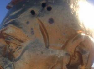 Стреляли в бронзовый бюст Гарегина Нжде