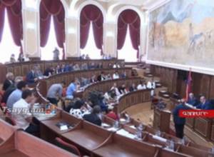 Գյումրու ավագանու ընդդիմադիր կուսակցությունները  էլ չեն բոյկոտելու նիստերը