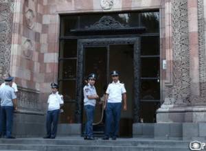 Тревожный звонок о бомбе, размещенной в министерстве, был ложным