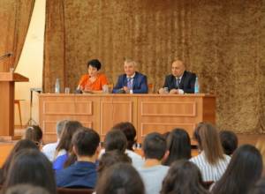 Ашот Гулян провел «Урок независимости» в Арцахском государственном университете