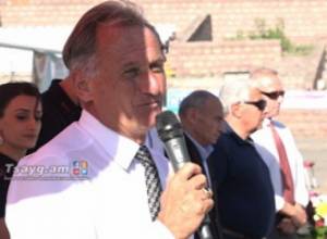 Ճախրող գյումրեցին. Ռոբերտ Էմմյանի չգերազանցված  ռեկորդից 30 տարի անց