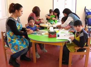 Около 4700 сотрудников детских садов – в страховом пакете