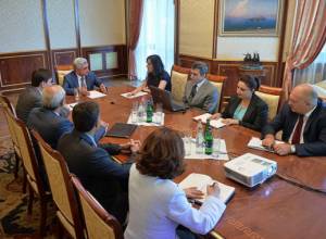 Комиссия по этике высокопоставленных должностных лиц – в Баграмяна 26